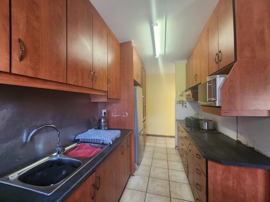 3 Bedroom Property for Sale in Delvillepark Western Cape